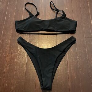 NWOT Women's Aurelle Swimsuit Bikini Set